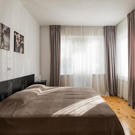Spacious 3 Bedroom Home In Sofia'S Top Center Экстерьер фото