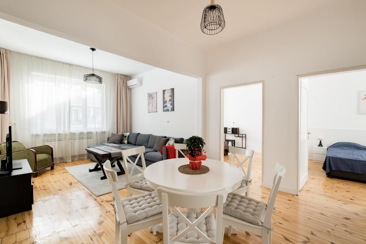 Spacious 3 Bedroom Home In Sofia'S Top Center Экстерьер фото
